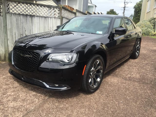 CHRYSLER 300S